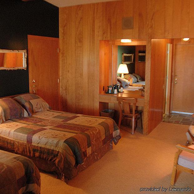 Birchwood Hotel 2*