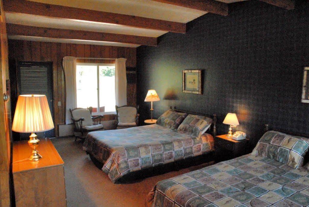 Birchwood Hotel Harbor Springs