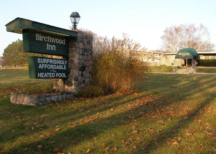 Birchwood Inn