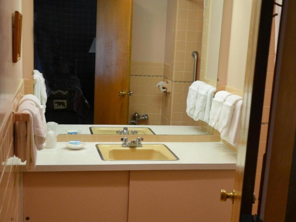 Birchwood Hotel 2*