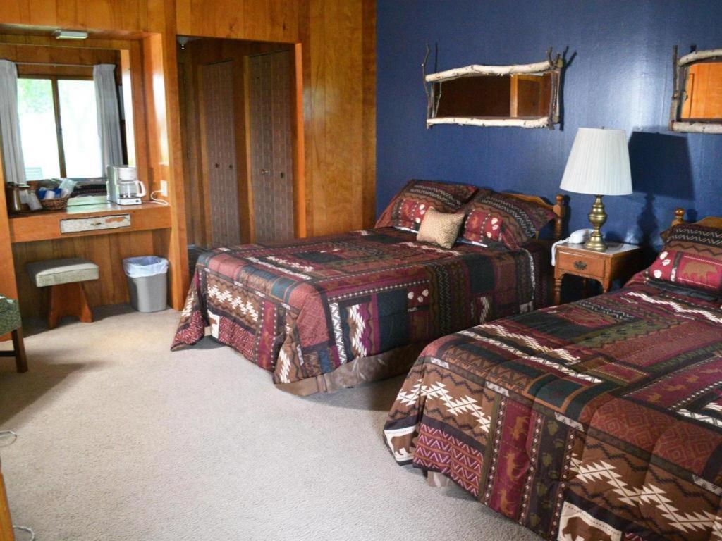 Birchwood Hotel Harbor Springs
